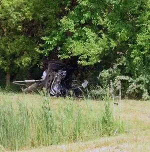 c5e462_a89331ab40614814b8d8a81ee7c22a41mv2