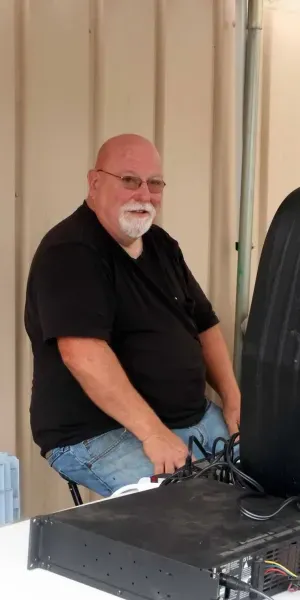 c5e462_0be58cf5b064437aa7babe2b0e9a4221mv2