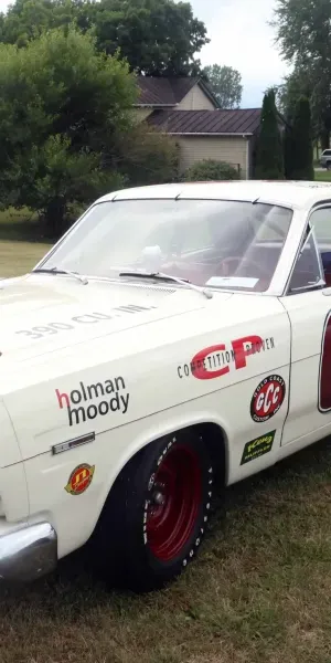 c5e462_8fb34deade7d489391923bfaf0e1b7ddmv2