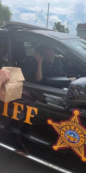 c5e462_2756d72b6053458792b684bb7560fb19mv2