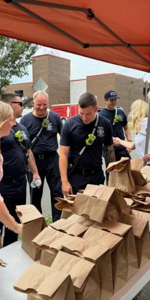 c5e462_b44cf797408d49ddb638610e2337f1d2mv2