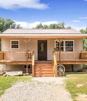 c5e462_9064610a4d014d1086b59524caa3906cmv22