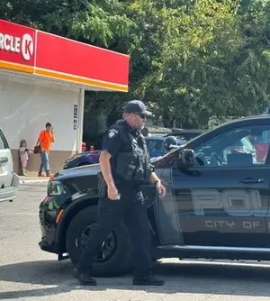 c5e462_08c869545d5549249b59fc5127da2a02mv2