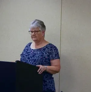 c5e462_2ac78a5573a146ecbb96e6dc6c75b13dmv2