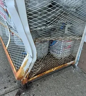 c5e462_1d41da52032c4af698c263f72ad8c41dmv2