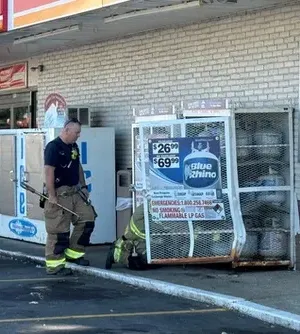 c5e462_34488d1b579a4cf2be458b896ce509c2mv2