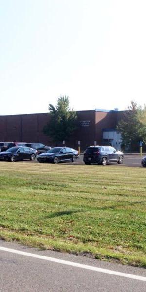 c5e462_9bdba23ebec04837a83b47f13219785emv2