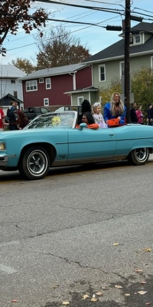 c5e462_a1f334f0f2c94b8eb156228018de9880mv2