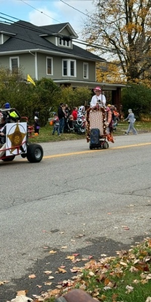 c5e462_ab19cb2949654c17b9f0f38b284f4ba9mv2