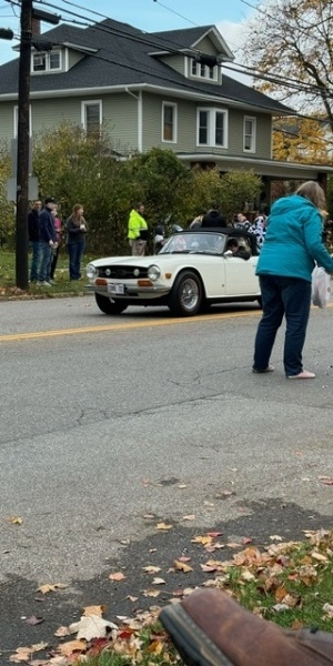 c5e462_f4fac9562fef45ada683a89873623f5dmv2