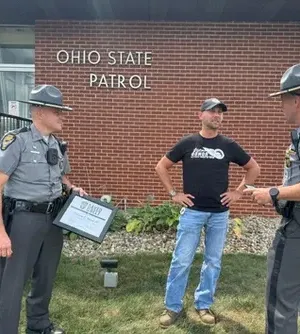 c5e462_ea43d287be4447fe93a66d83616da59cmv2